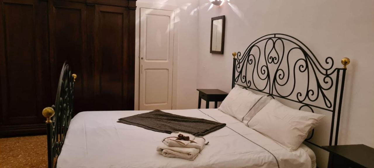 Apartamento I Balconi Sul Duomo Lecce Exterior foto