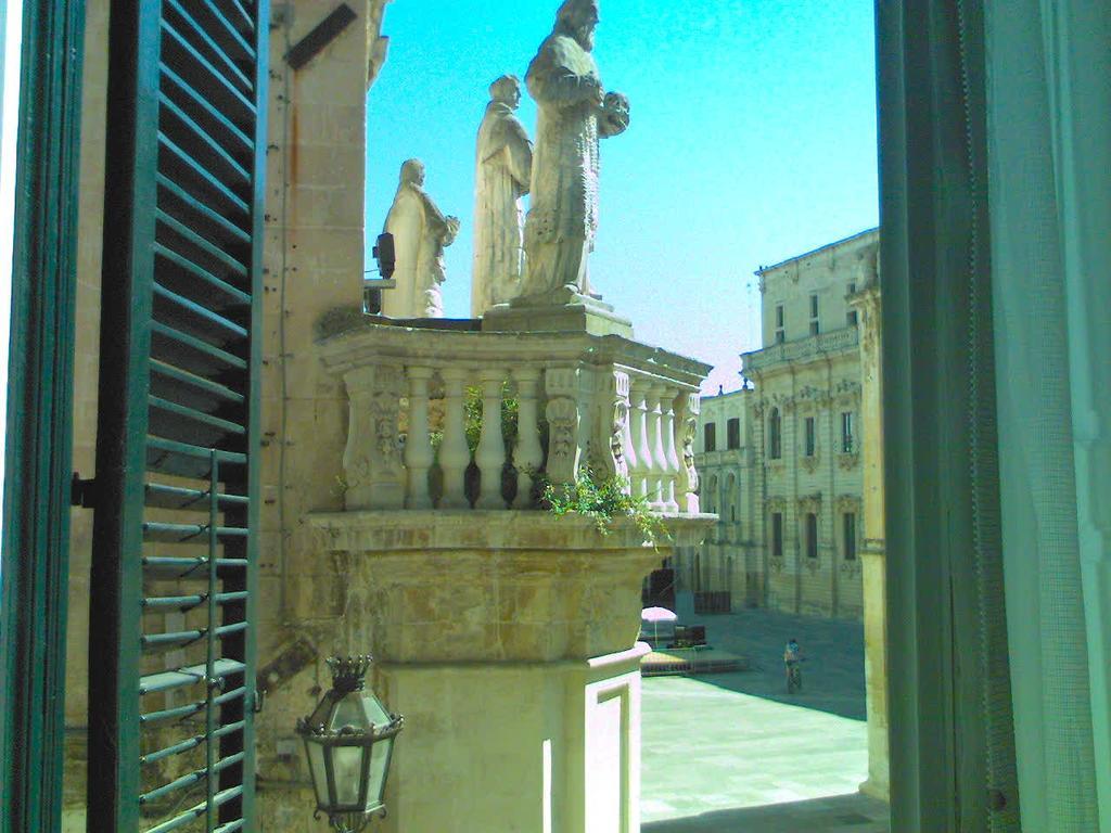 Apartamento I Balconi Sul Duomo Lecce Exterior foto