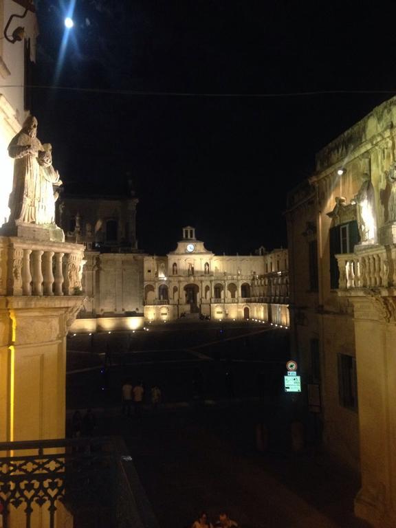 Apartamento I Balconi Sul Duomo Lecce Exterior foto
